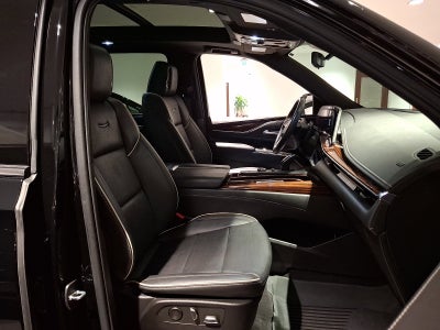 2023 Cadillac Escalade ESV Premium Luxury