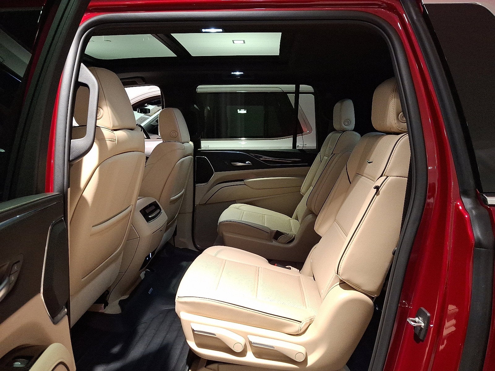 2023 Cadillac Escalade ESV Premium Luxury