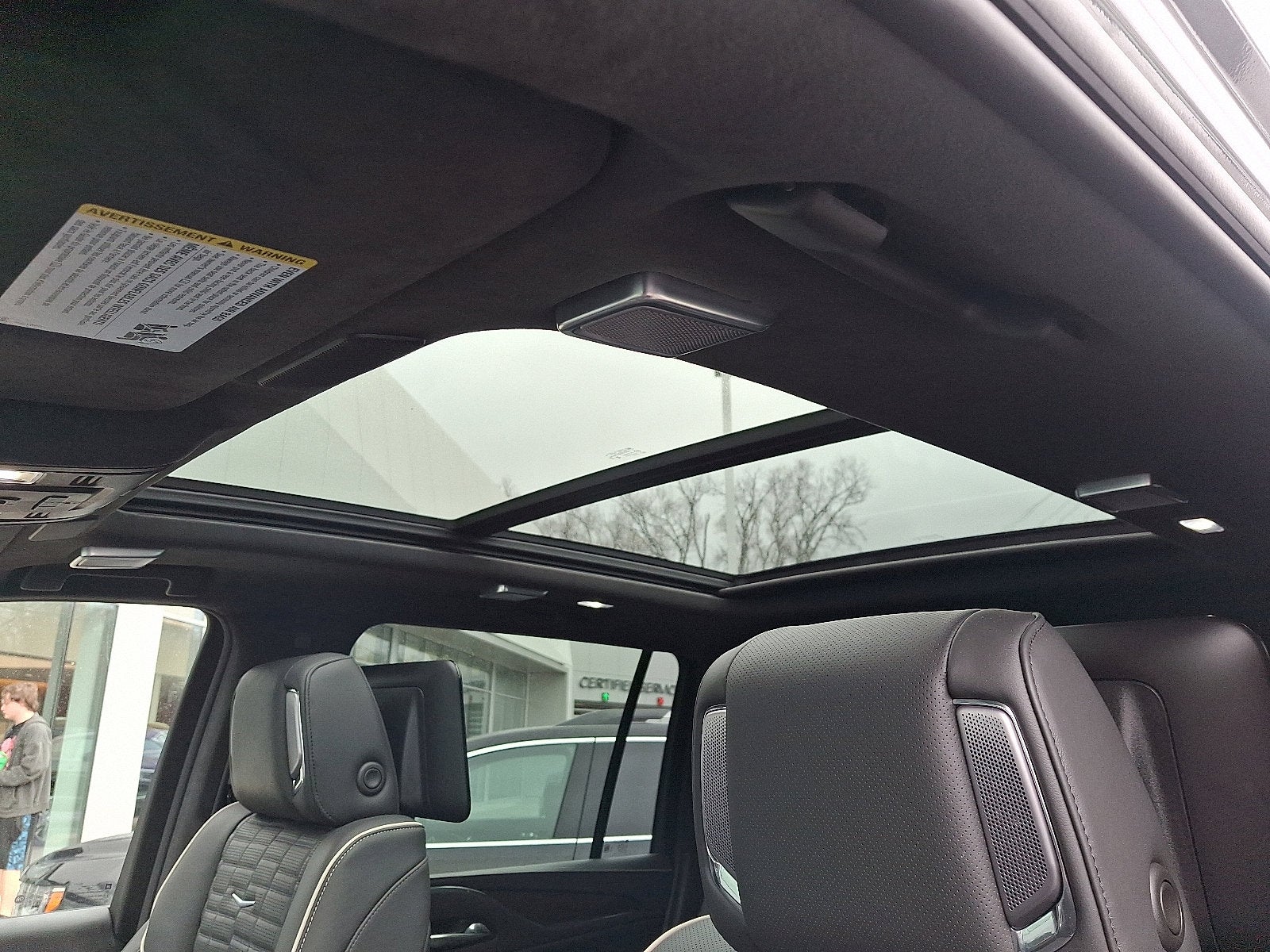 2023 Cadillac Escalade ESV Sport Platinum