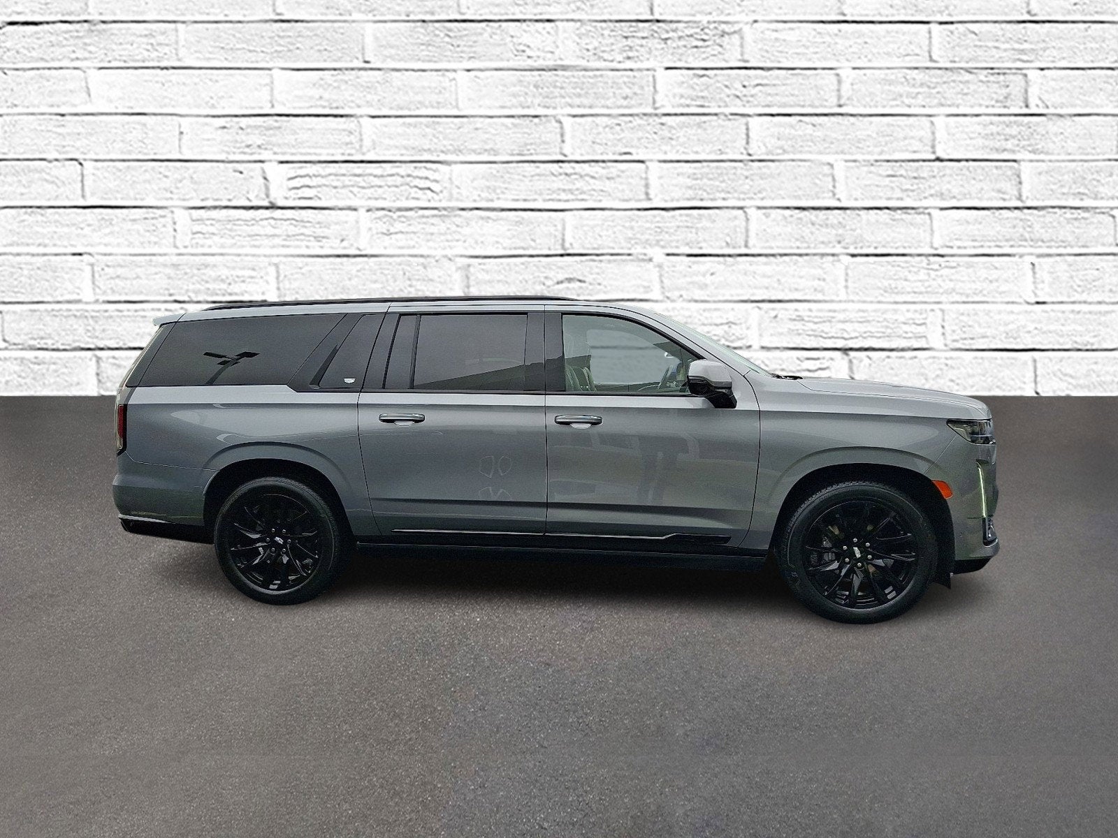 2023 Cadillac Escalade ESV Sport Platinum