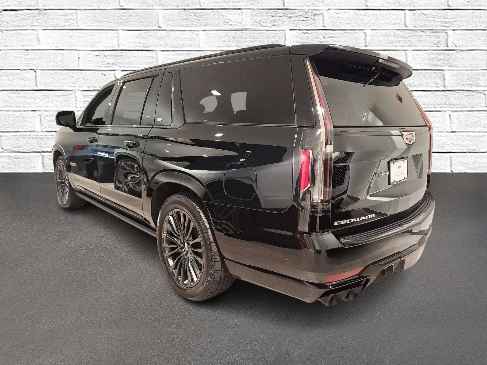 2023 Cadillac Escalade ESV AWD V-Series