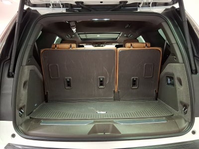 2025 Cadillac Escalade Premium Luxury