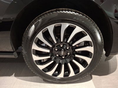 2023 Lincoln Navigator L Black Label