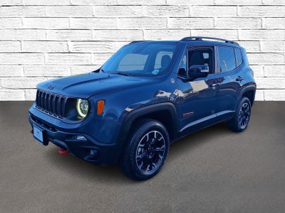 2023 Jeep Renegade Trailhawk