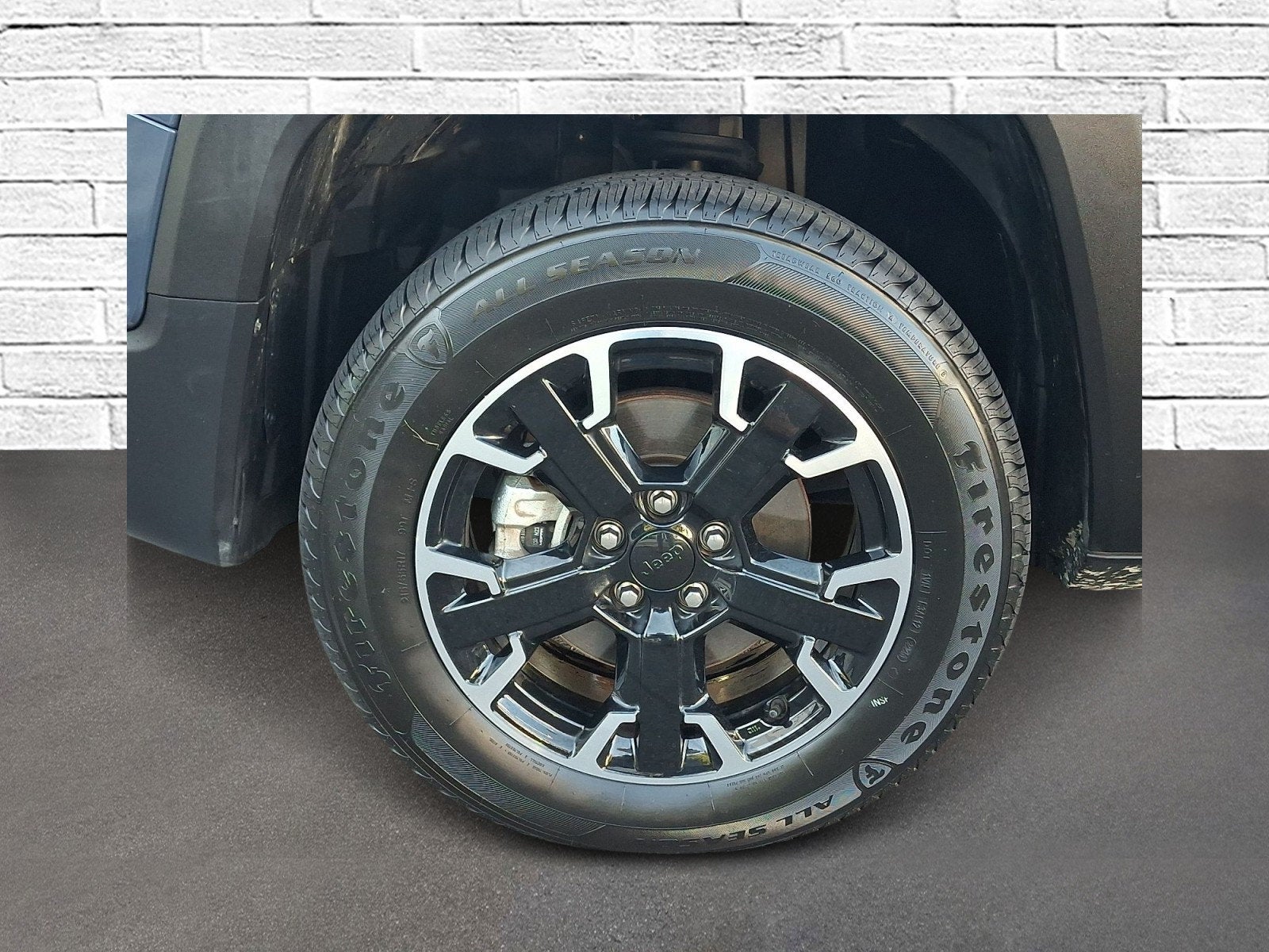 2023 Jeep Renegade Trailhawk